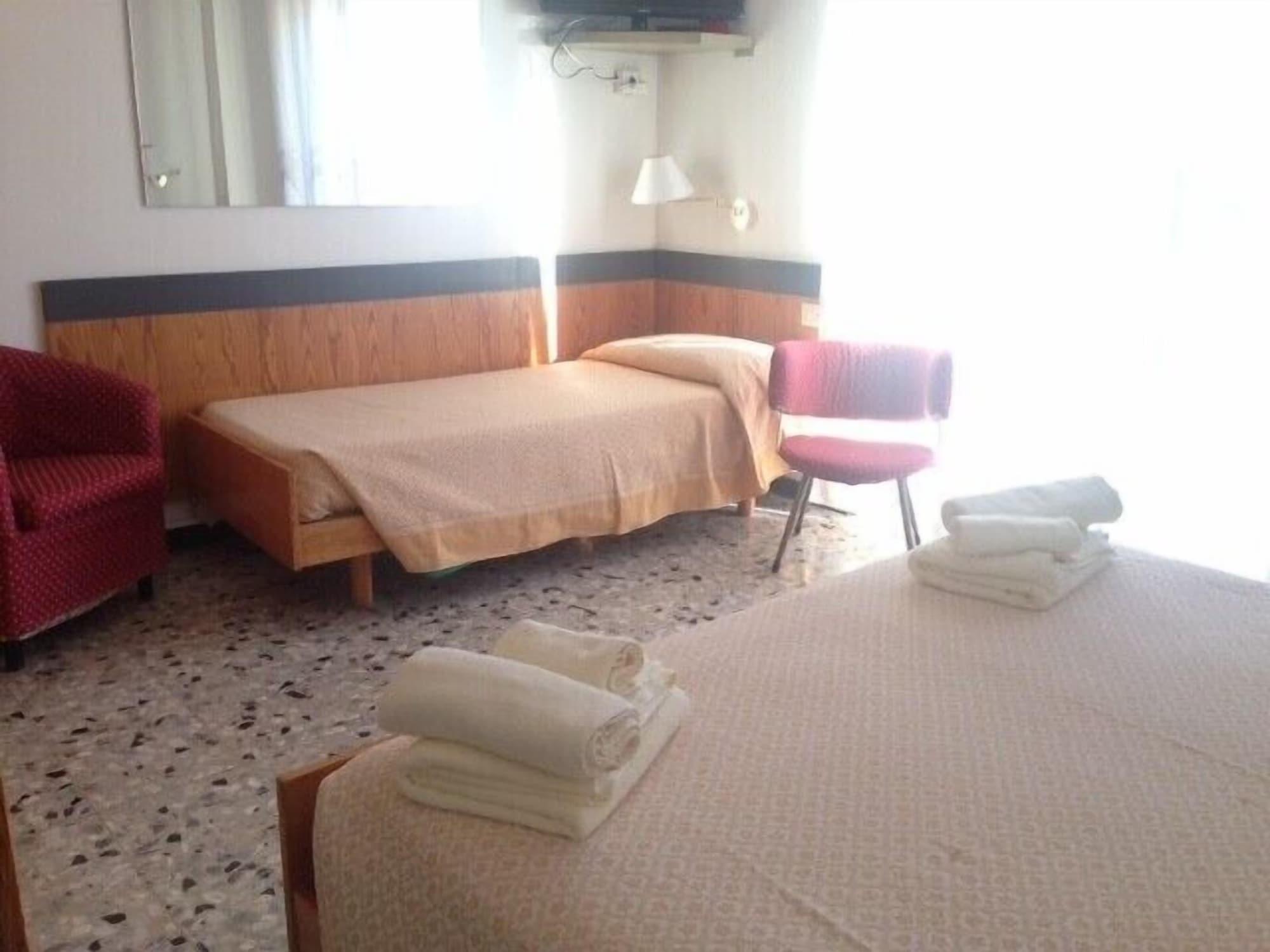 Hotel Minerva Pietra Ligure Eksteriør bilde