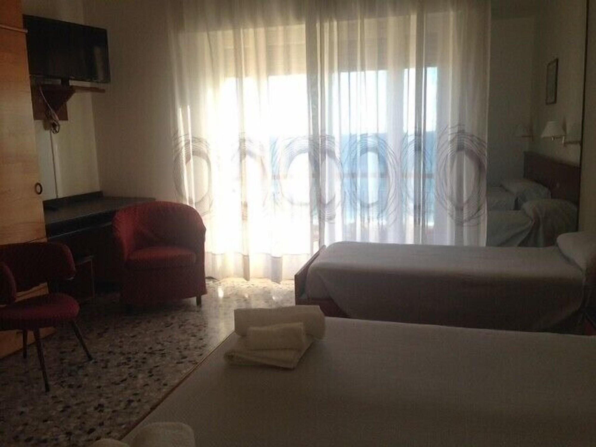 Hotel Minerva Pietra Ligure Eksteriør bilde