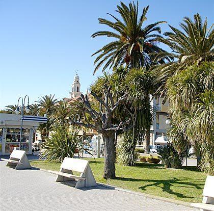 Hotel Minerva Pietra Ligure Eksteriør bilde