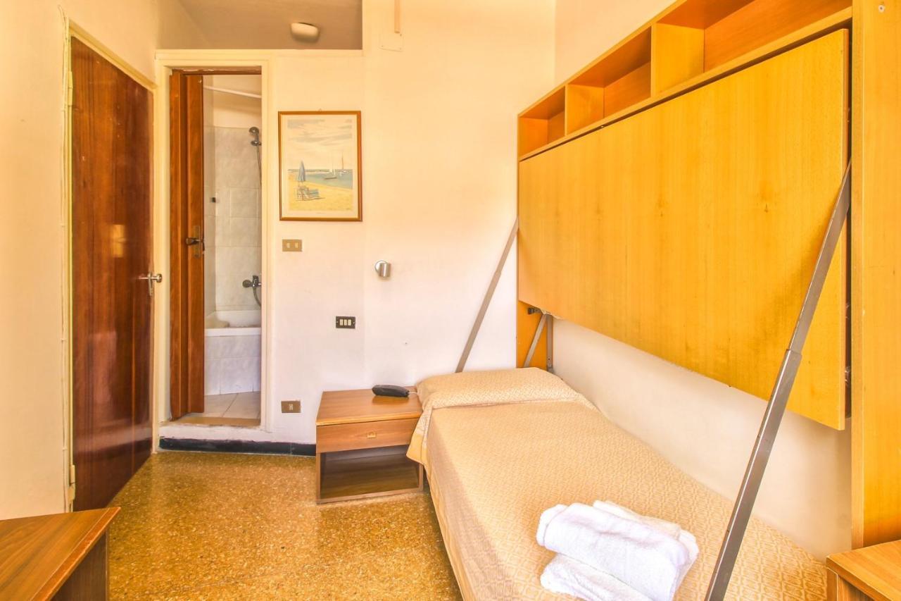 Hotel Minerva Pietra Ligure Eksteriør bilde