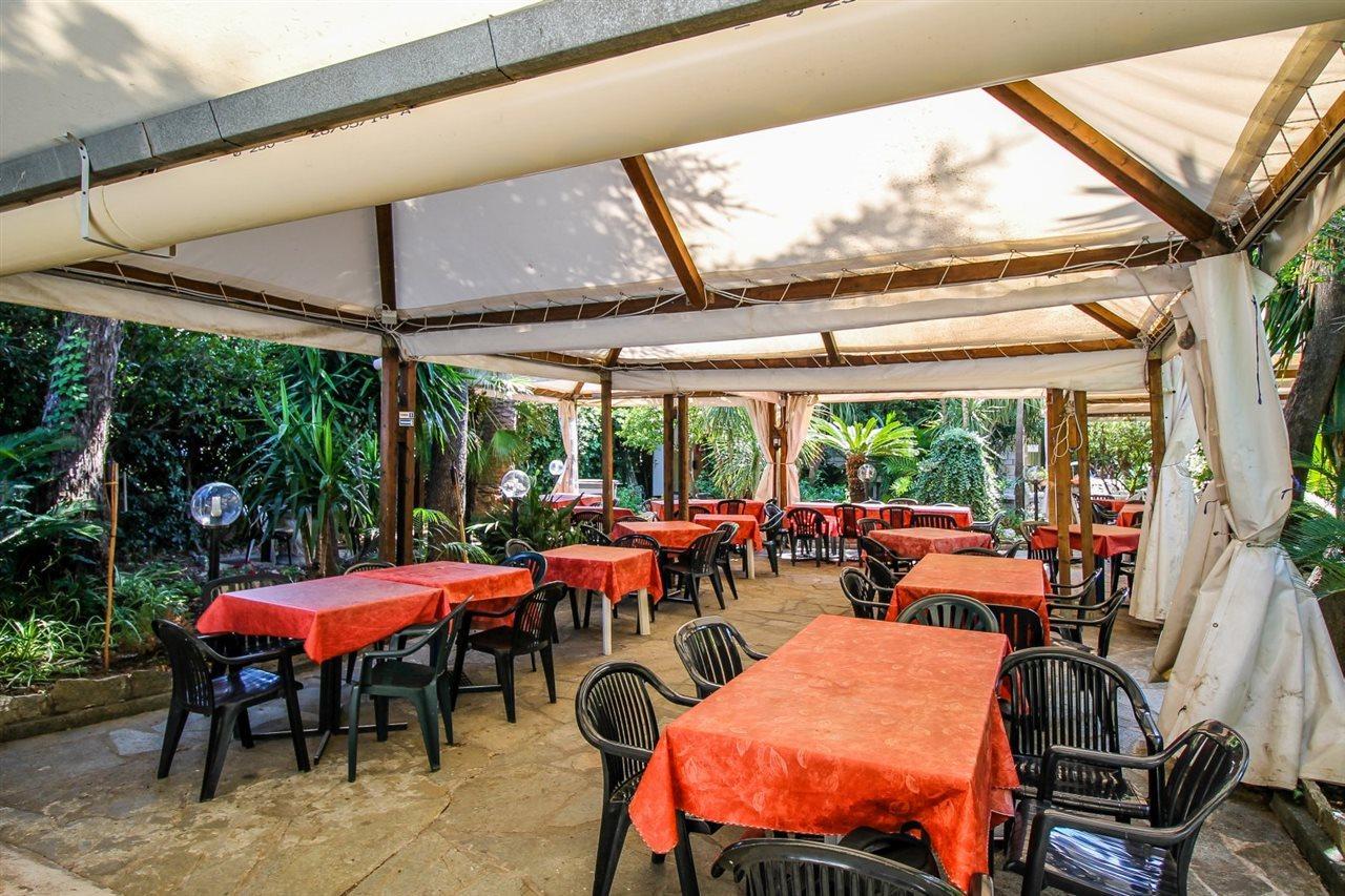 Hotel Minerva Pietra Ligure Eksteriør bilde